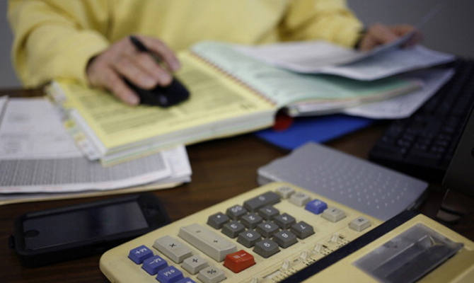 Из-за налоговых ям бюджет терял до 70 млрд грн ежегодно, - ГФС