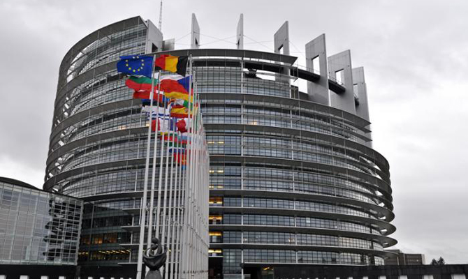Бюджету Евросоюза грозит перерасход из-за услуг перевода