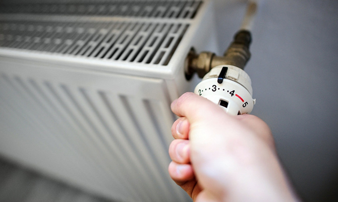 «Киевэнерго» обнаружило почти 700 махинаций с отоплением в жилых домах