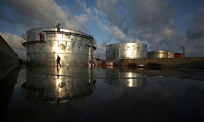 В США вскрыли стратегический резерв нефти