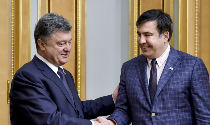 Порошенко заявил, что выполнит любое решение суда в отношении Саакашвили