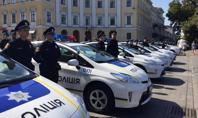 Одесская полиция получила 82 новых автомобиля