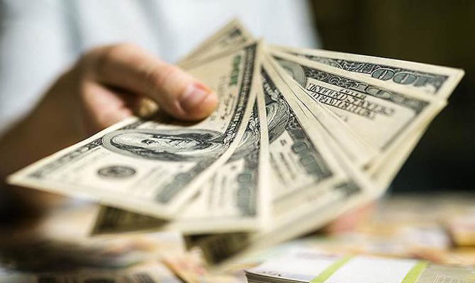 Правительство заложит в госбюджет-2018 доллар по 29,3 грн