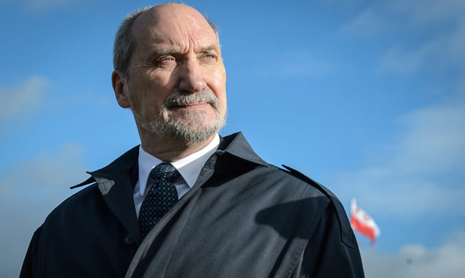 РФ планирует применить ядерное оружие во время учений «Запад-2017», — Мацеревич