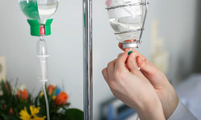 Во Львове более 30 человек отравились рыбой