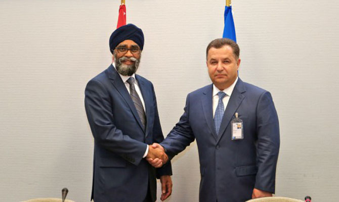 Украина и Канада обсудили возможность закупки канадской техники в 2018 году