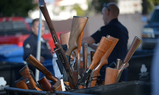 С 1 октября в Украине пройдет месячник добровольной сдачи оружия