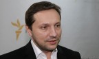 Госсекретарь Стеця получил зарплату в 2,5 раза больше, чем у министра