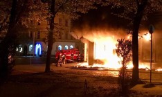 Ночью во Львове сожгли бывший офис «Сбербанка»