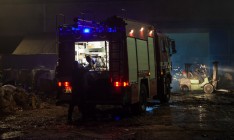 В Днепре произошел масштабный пожар на складе туалетной бумаги