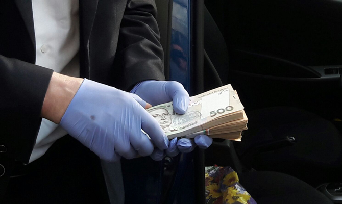 СБУ разоблачила на взятке главного госисполнителя в Виннице