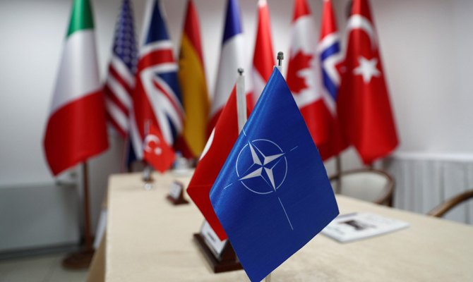 НАТО планирует расширить помощь странам-партнерам