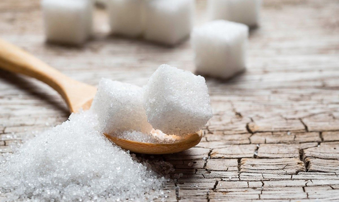 В АМКУ заявили о проведении проверки на рынке сахара