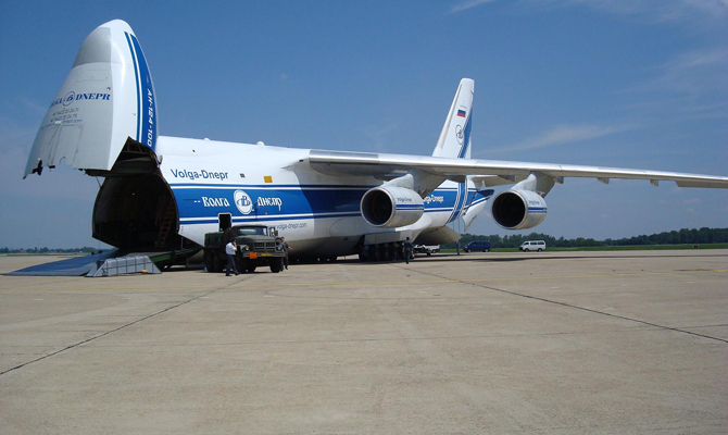 На Мальте может открыться хаб «Антонова», — Порошенко