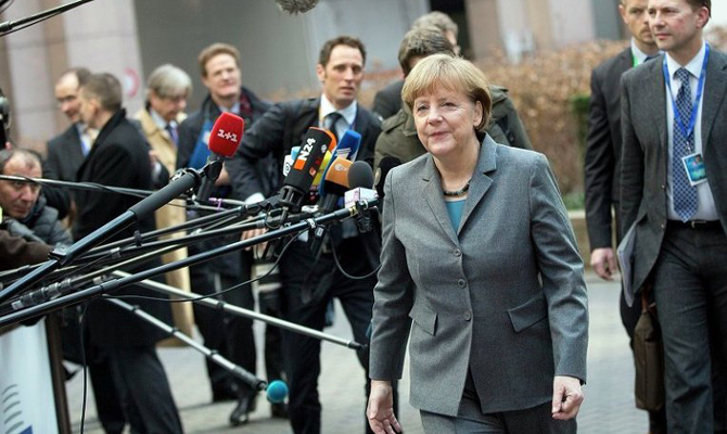 Лидеры ЕС договорились начать программу военного сотрудничества