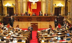 Правительство Испании поддержало меры по ограничению автономного управления в Каталонии
