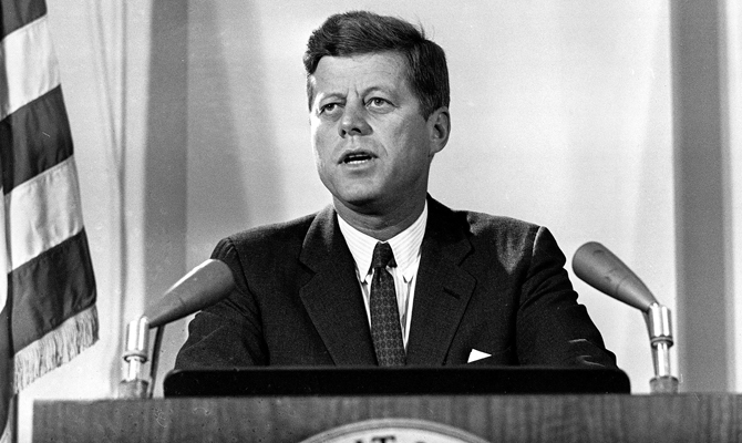 Президент Трамп одобрил раскрытие документов об убийстве Кеннеди