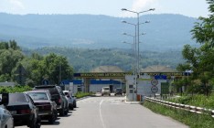 На границе с Румынией ограничили движение транспорта через КПП