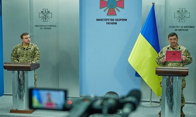 Минобороны и Генштаб консультируют советники из 13 стран-членов НАТО