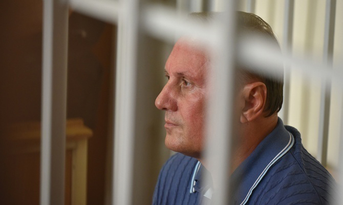 Суд отказался освобождать Ефремова из-под стражи