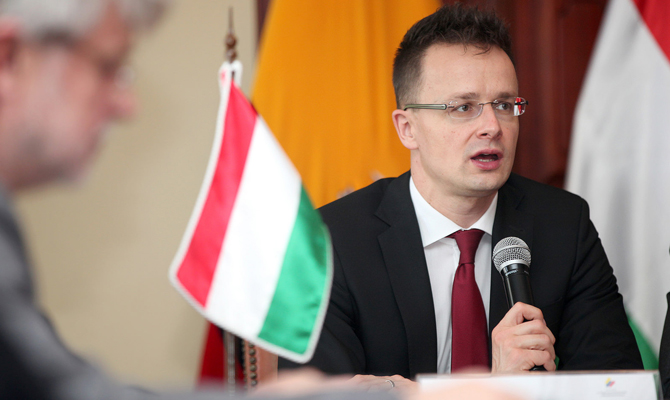 Венгрия заблокировала созыв комиссии Украина-НАТО