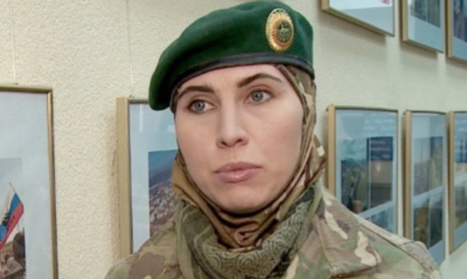 Под Киевом погибла Амина Окуева, ее автомобиль был обстрелян