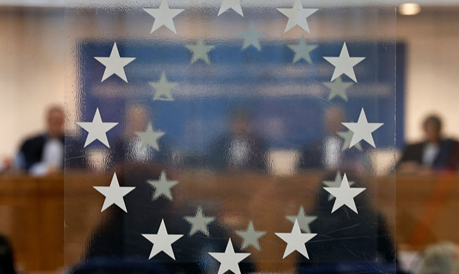 Порошенко одобрил сокращение сроков для подачи исков в ЕСПЧ