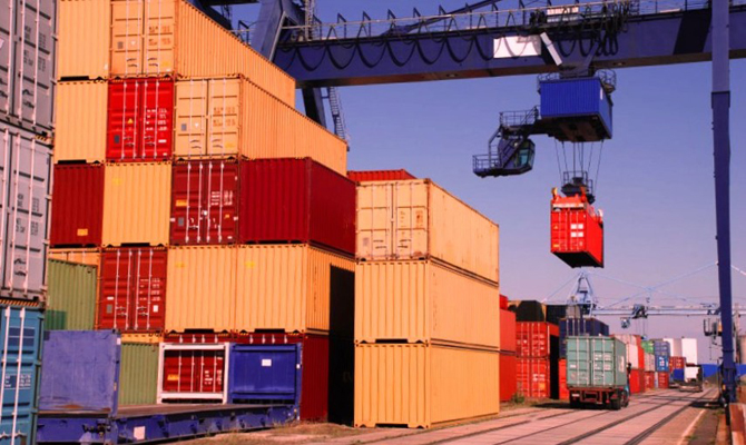 Между Львовом и границей с Польшей планируют строить сухой порт