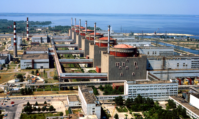 Запорожская АЭС подключила к сети третий энергоблок