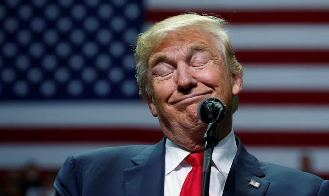 Россия может помочь решить проблему Украины, - Трамп