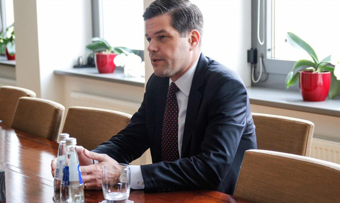 Замглавы Госдепа США прибыл с визитом в Украину