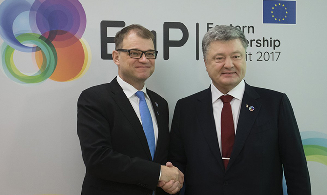 Премьер Финляндии заявил о поддержке санкций против РФ до выполнения минских соглашений