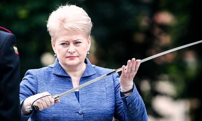 Грибаускайте подписала «закон Магнитского»