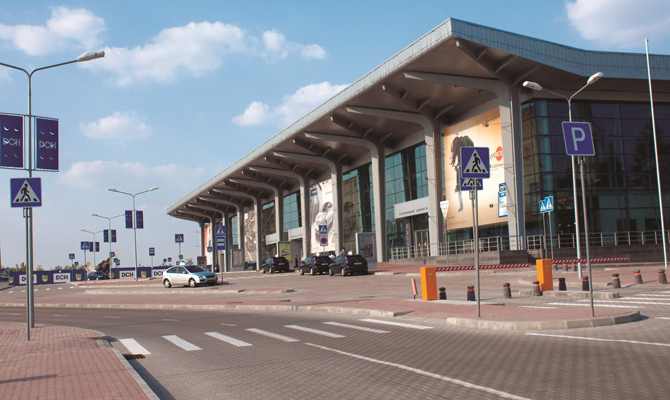 Wizz Air заходит в третий украинский аэропорт