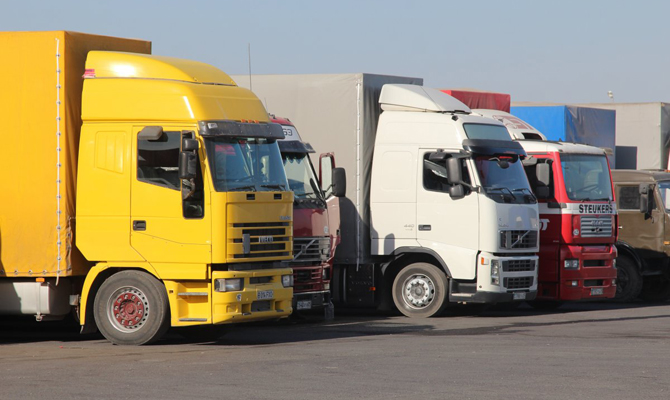 Польша выдаст Украине дополнительные разрешения на грузоперевозки 1 декабря