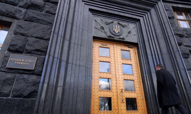 На соцзащиту выделят почти 127 миллиардов в 2018 году