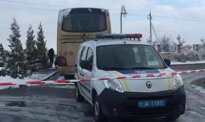 Под Львовом взорвали автобус, перевозивший польских туристов