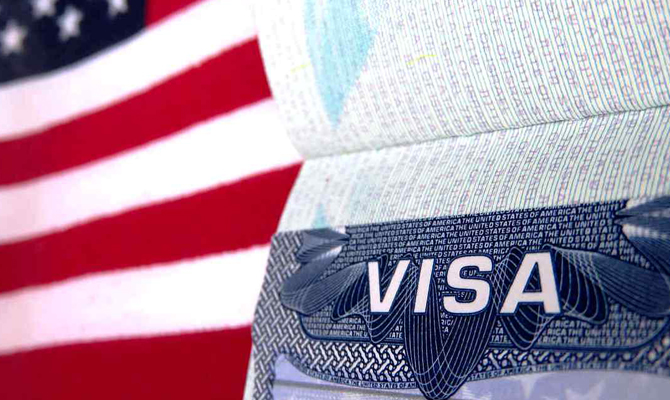 В США ужесточили правила относительно визового режима