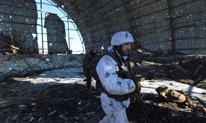 За сутки в зоне АТО ранены четверо украинских бойцов