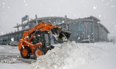 Аэропорт «Киев» из-за ухудшения погоды перенес часть рейсов в «Борисполь»