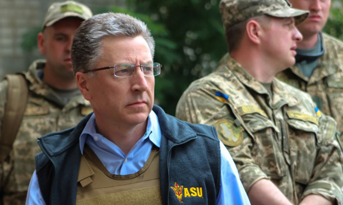 Волкер назвал 2017 самым тяжелым годом в Донбассе