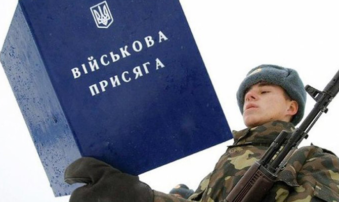 Кабмин передумал увеличивать выплаты военным