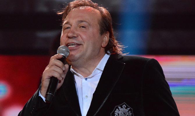 Пограничники не пустили в Крым российского певца