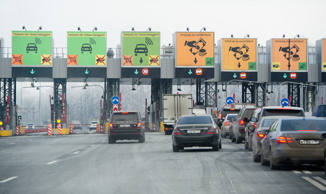 Украина планирует объявить тендер на строительство первой платной дороги в 2018 году