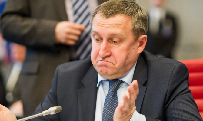 Дещицу допросили по делу Януковича