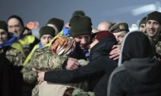 Киев и ОРДЛО обменялись списками удерживаемых лиц, - Олифер