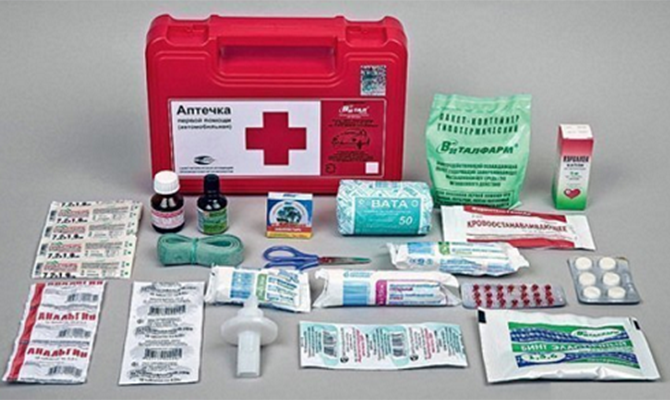 В Минздраве подготовили проект указа о новом составе автомобильных аптечек