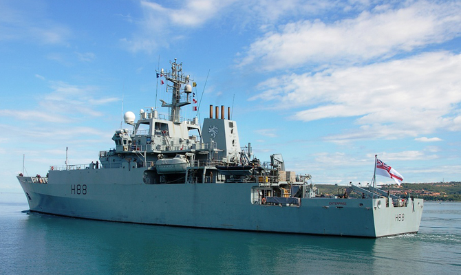 В Черное море зашел военный корабль Великобритании