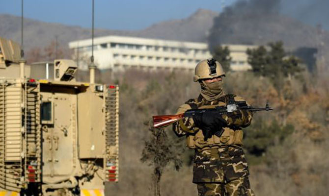 Дипломаты забрали тела погибших украинцев в Кабуле