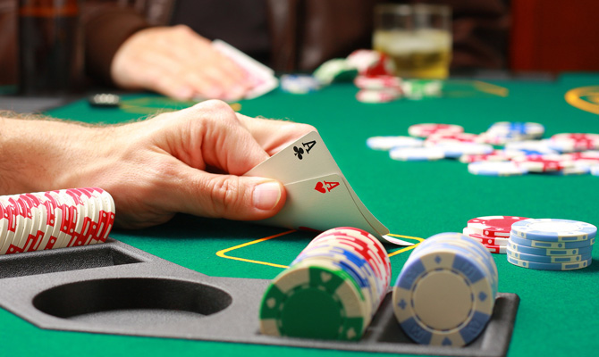 В Киеве полиция закрыла девять подпольных казино